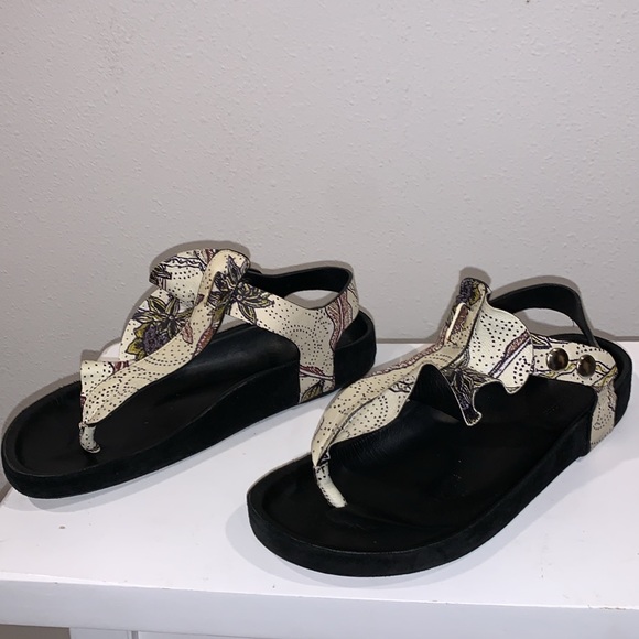 Isabel Marant Leakey Ruffled Printed Leather Sandals In Ecru size 36/6 - Picture 3 of 7